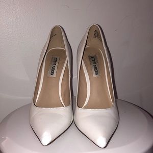 Steve Madden white heels size 6